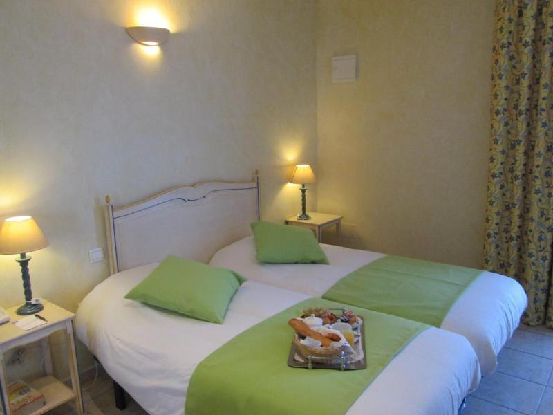 Hôtel Ariane Istres Exterior foto